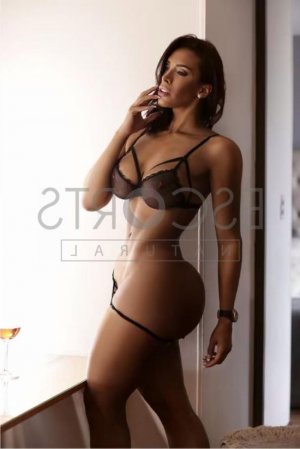 Linzy live escort in Inver Grove Heights MN, casual sex